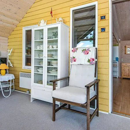 Sunny Retreat In Bonnerup Harbor-By Traum * Glesborg