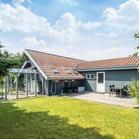 Sunny Retreat In Bonnerup Harbor-By Traum Holiday home
